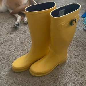 Big Bird Rainboots